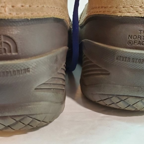 The North Face Boots Girls  Us size 2 - Picture 7 of 9